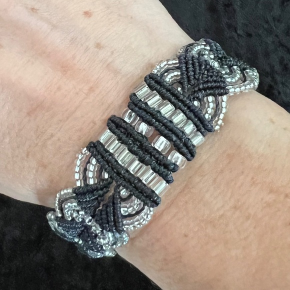 Curated Jewelry Set #22 - Necklace, Bracelet, Earrings (turquoise/black/silver) - Picture 4 of 6